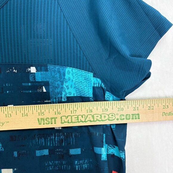 Under Armour Blue & Orange Patterned Short Sleeve Top Women's Size XL - Picture 6 of 14